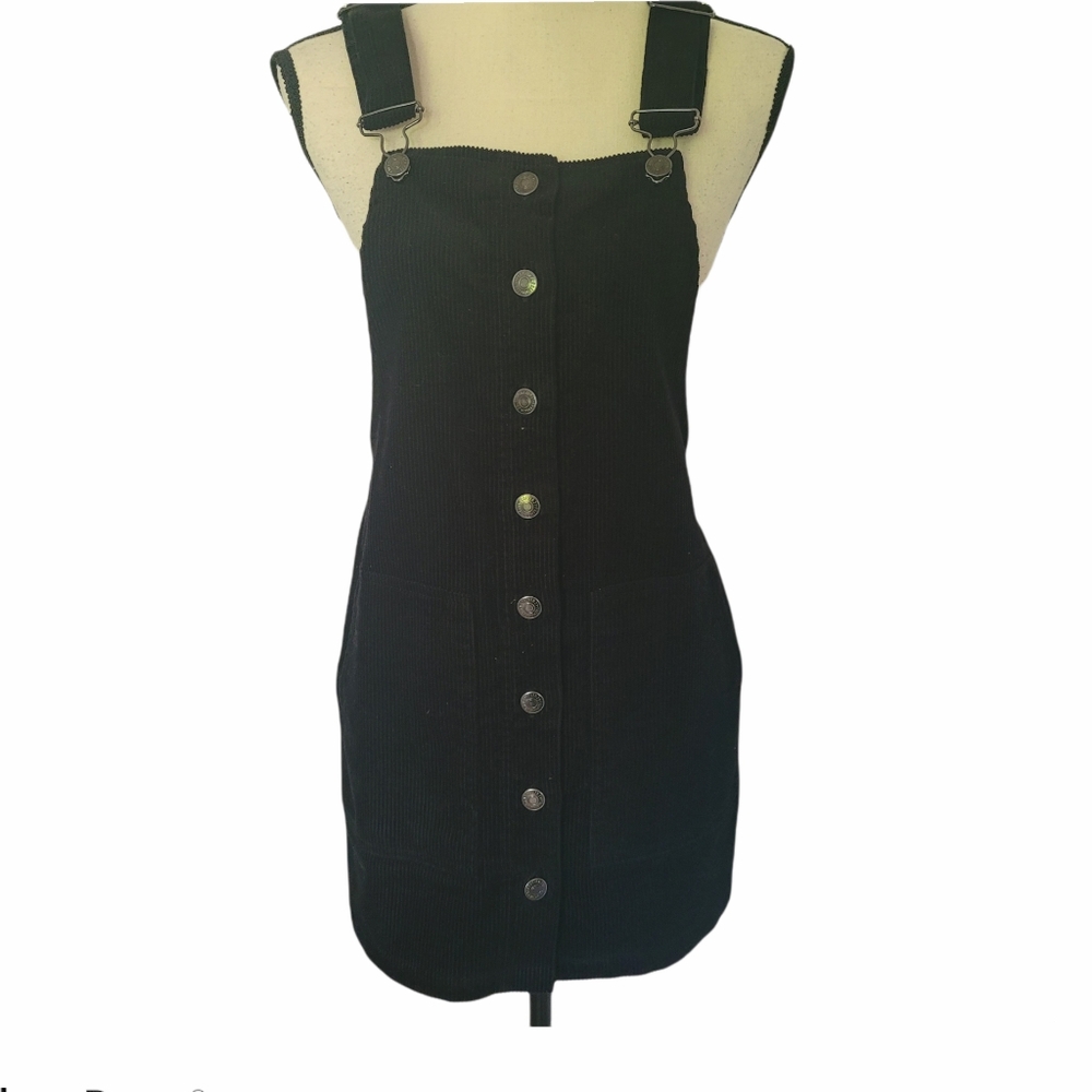 Forever 21 corduroy skirtall